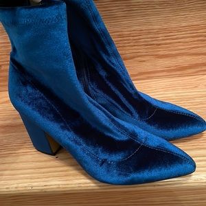 🌸Steve Madden “LOLLI” Bootie Size 8.5